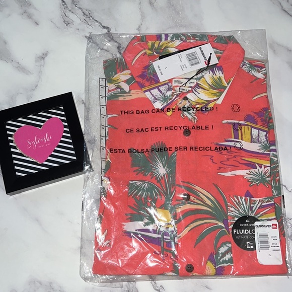 🌴Quiksilver Vacancy - Short Sleeve Shirt for Men NWT - Picture 7 of 8